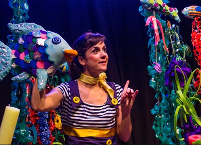 TEATRE FAMILIAR: El Peix irisat
