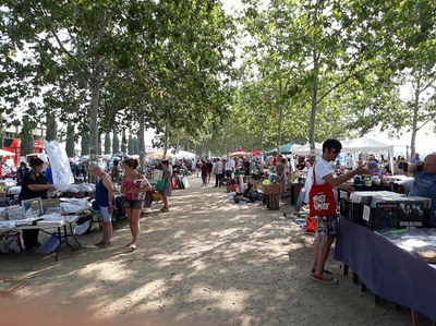 Mercat r³: redueix, reutilitza i recicla