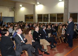El catedràtic finès Timo Riiho destaca la formació del professorat com a element clau per a l’èxit del model educatiu