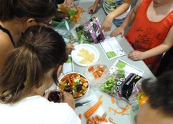 Els hàbits saludables s’apropen al jovent local amb la campanya estic bonissim@ tal com sóc