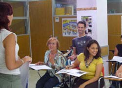 Últims dies per inscriure's als cursos de català