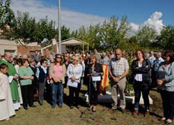 Los Rosales conmemora les riuades amb un homenatge a les víctimes