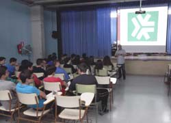 Alumnat de l'Institut Sant Quirze participa en un taller per fomentar el consum responsable