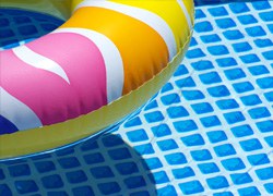  Com evitar accidents dels infants a les piscines i platges
