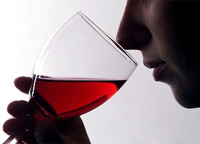 Iniciar-se en el món dels vins i a la vegada donar suport a un projecte solidari, el proper 7 de novembre