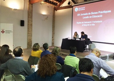 L’Escola d’Adults de Sant Quirze es posa com a exemple de bones pràctiques locals en educació