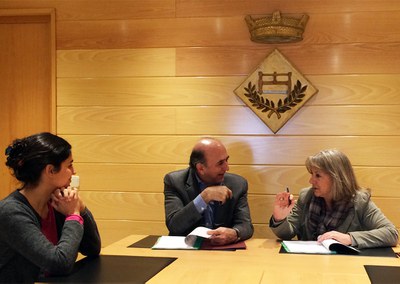 Sant Quirze adjudica a una fundació de Càritas la recollida de roba usada al municipi