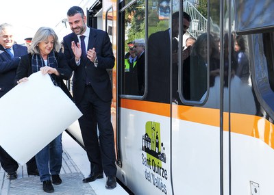 L'estació de tren de Sant Quirze tindrà un punt de recàrrega per a vehicles elèctrics