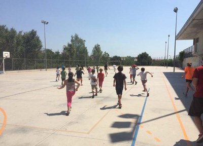 Tret de sortida als casals d'estiu a les escoles