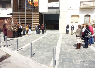 Sant Quirze fa un minut de silenci en senyal de condemna i de rebuig als atacs terroristes perpetrats ahir a Brussel•les