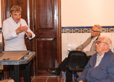 Membres de l'Ateneu del Món presenten en primera persona les seves vivències al Perú i El Salvador