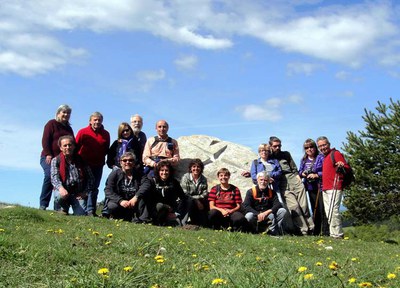 Un grup de santquirzencs visita l’alberg El Negre per introduir-se a la filosofia de Xirinacs