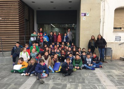 L’alumnat de 3er de primària de l’escola Pilarín Bayés visita l’Ajuntament