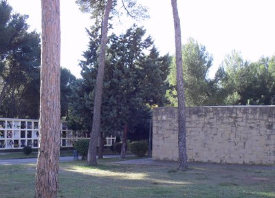 Una nova normativa regula els serveis del cementiri i funeraris