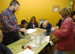 Els estrangers extracomunitaris amb dret a vot per a les eleccions municipals poden inscriure’s al cens electoral fins al dimarts 25 de gener