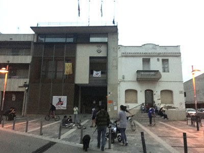 Manifest de rebuig a la violència viscuda avui a Catalunya i convocatòria de concentració 