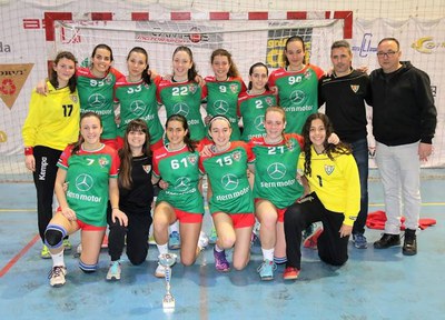 Les juvenils femenines del Club d'Handbol, campiones de Catalunya