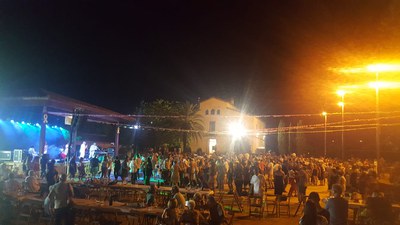 La festa cubana recapta més de 5.000 euros 
