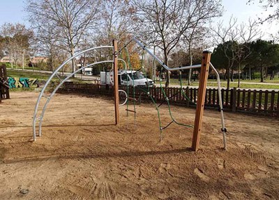 L’Ajuntament renova els jocs infantils del parc de Can Feliu, el Sot, El Turonet i la Ribera