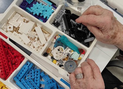 Tallers de Lego i robòtica per a gent gran
