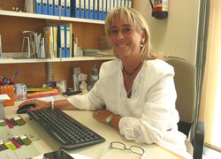 Entrevista a Tere Casas: "La biblioteca no només ofereix llibres, tenim música, pel·lícules i una programació que convido a tothom a descobrir"