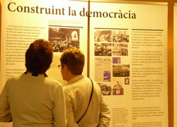 Una exposició recorre l'experiència de les dones en la història contemporània de Catalunya