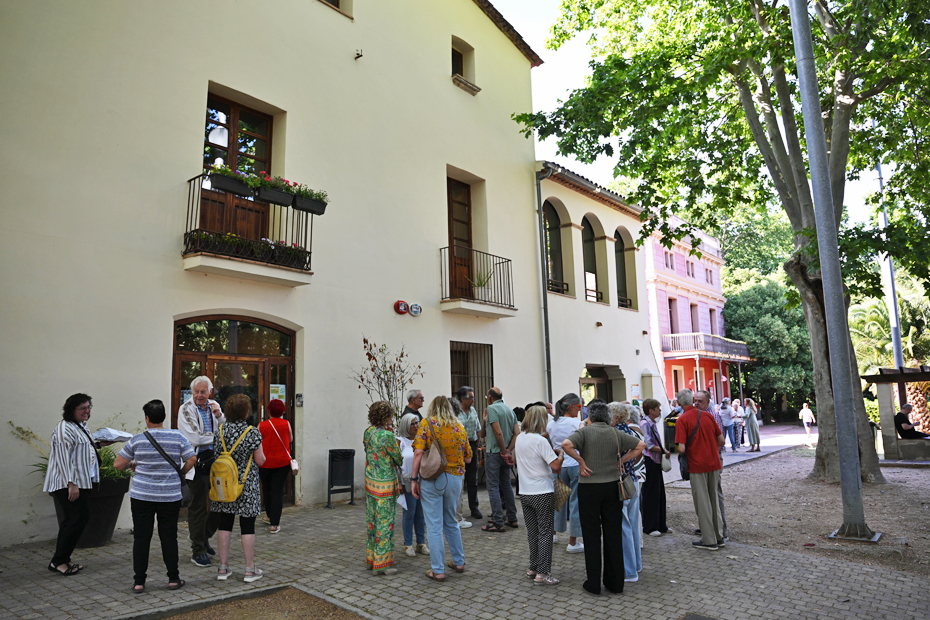 festa-fi-de-curs-escola-adults.jpg