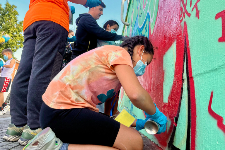 Imatges captades durant la realització del mural