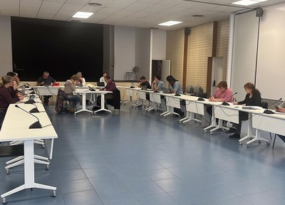 El Ple aprova una modificació pressupostària i la pròrroga del contracte de neteja d'equipaments