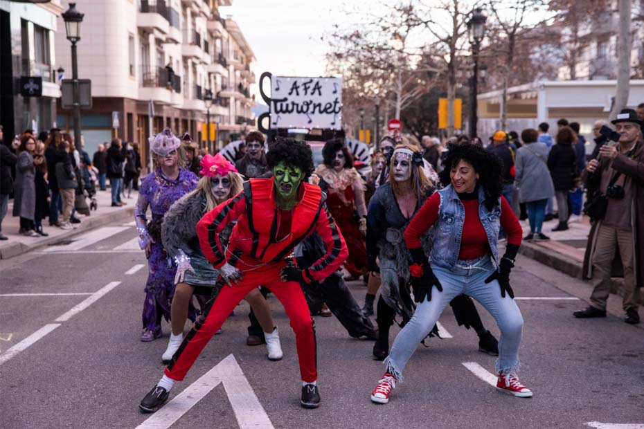 thriller_b.jpg