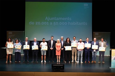 El tinent d'Alcaldia Àlex Brossa, a la dreta de la imatge