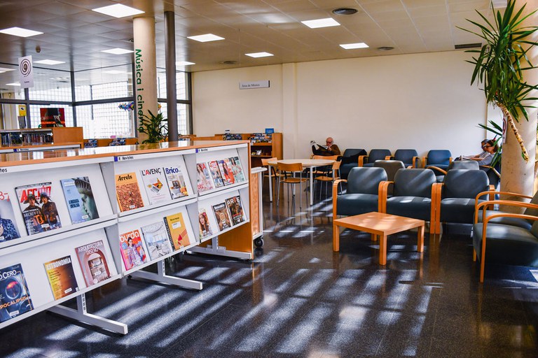 biblioteca-marcel-ayats.jpg