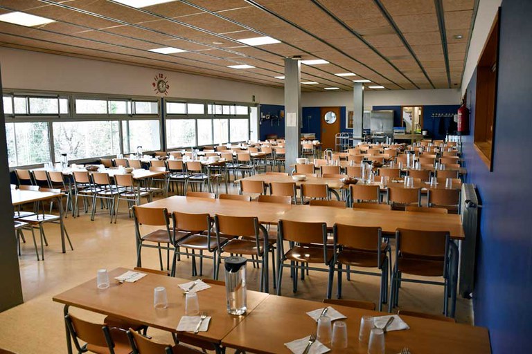 escola-lola-anglada-menjador.jpg