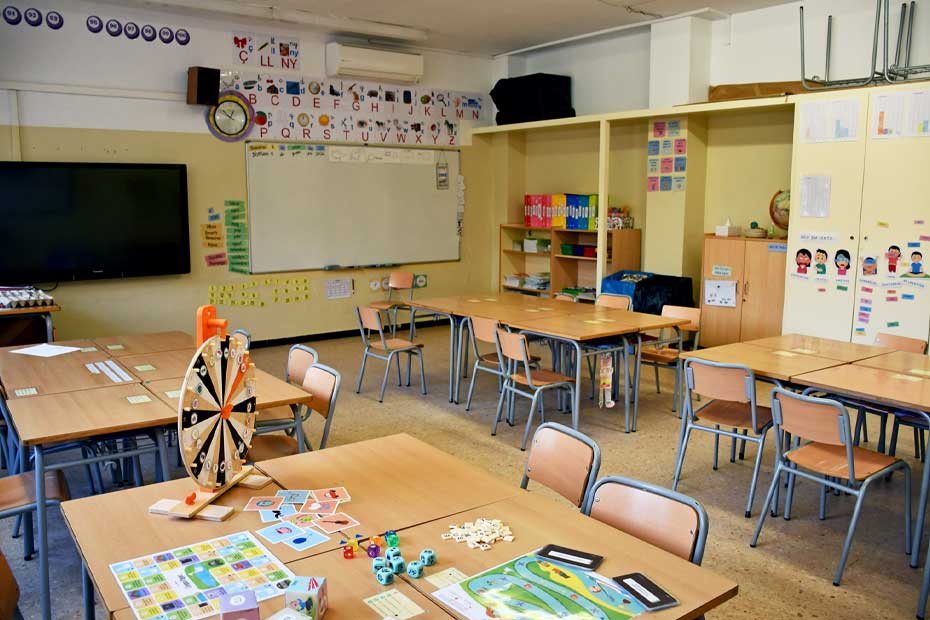 aula-escola-purificacio-salas-i-xandri.jpg