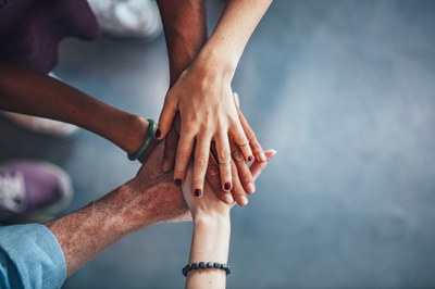 Xerrada: Viure millor el fet de cuidar, pensaments positius i assertivitat