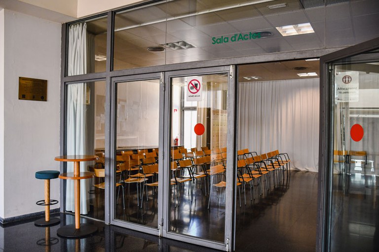 biblioteca-marcel-ayats-sqv13.jpg