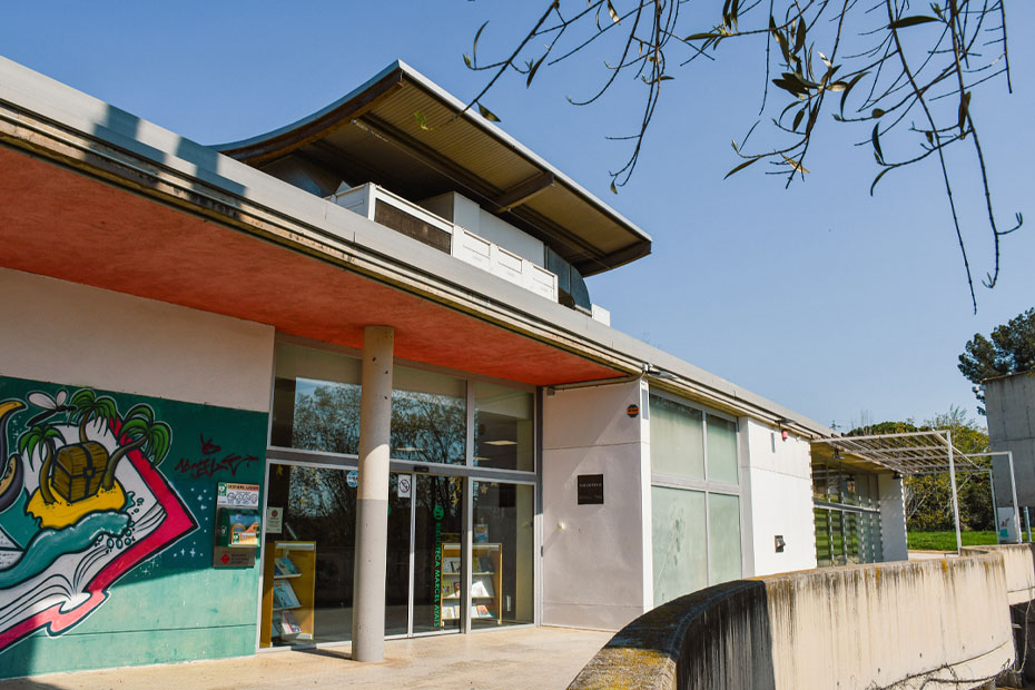 biblioteca-marcel-ayats-sqv14.jpg