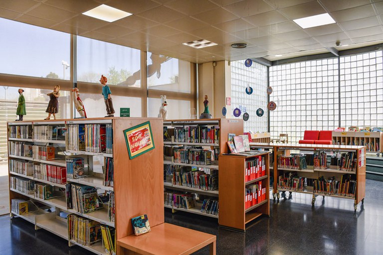 biblioteca-marcel-ayats-sqv8.jpg
