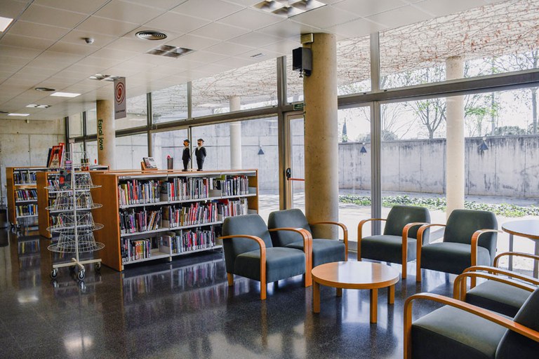 biblioteca-marcel-ayats-sqv9.jpg