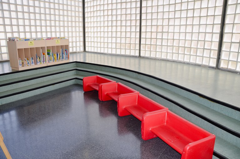 biblioteca-espai-infantil.jpg