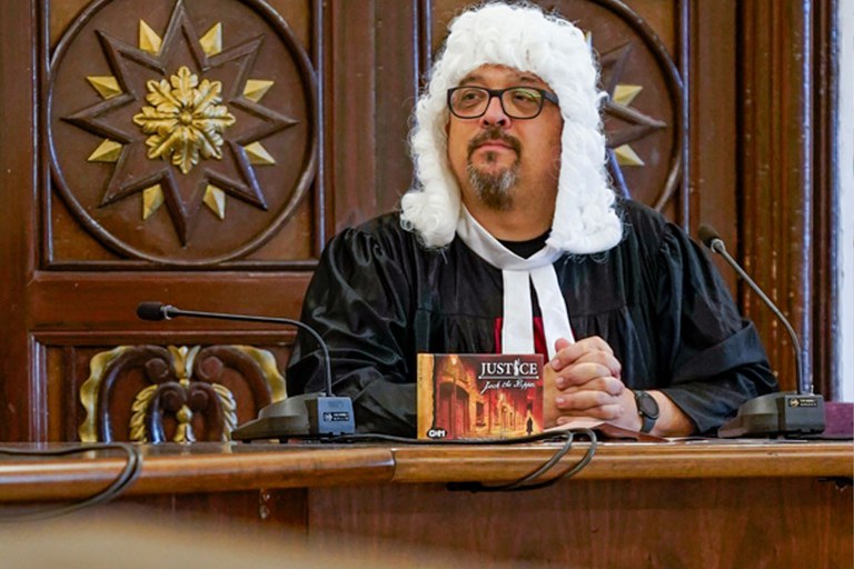 justice-amb-el-seu-autor.jpg